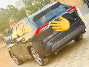 Toyota RAV4 2020 Gris