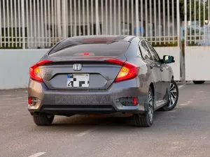 Honda Civic 2018 Marron