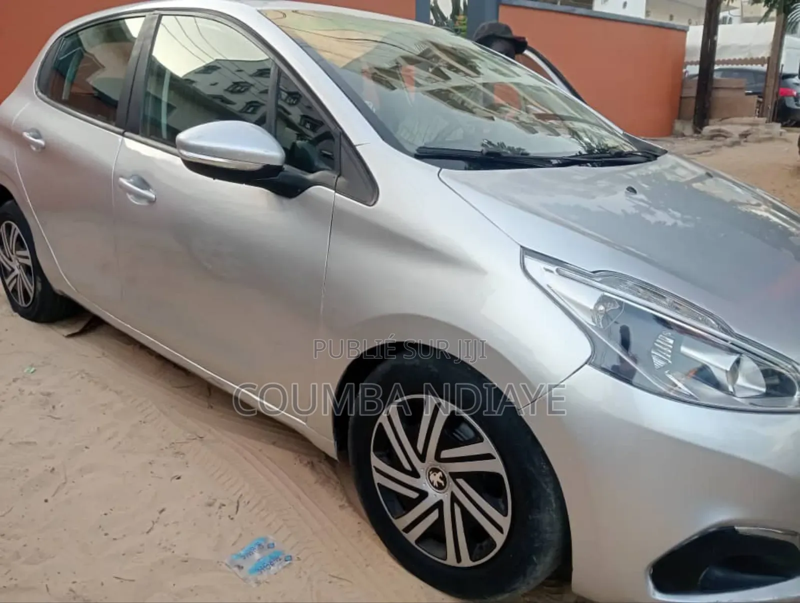 Peugeot 208 2013 Gris