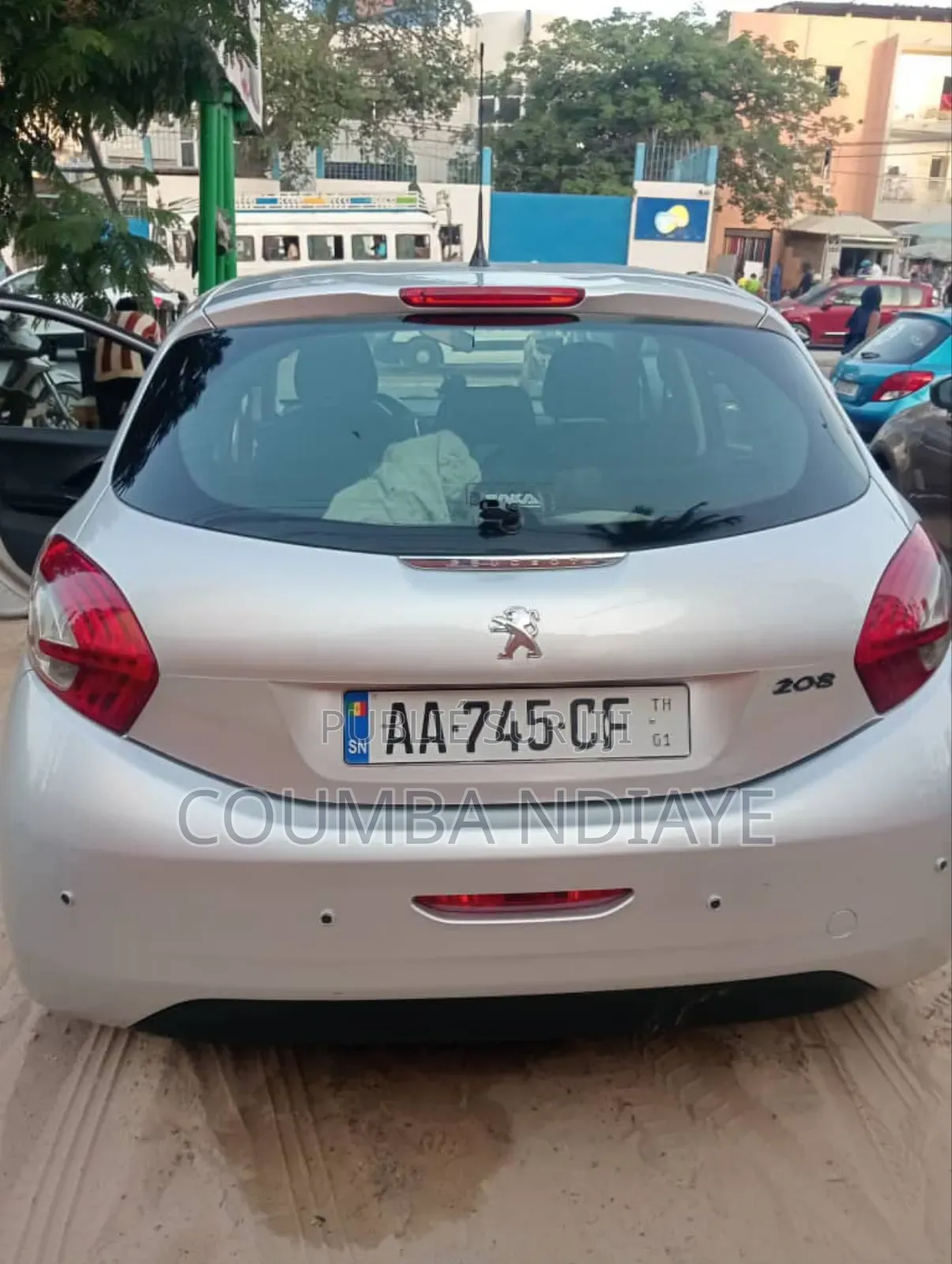 Peugeot 208 2013 Gris