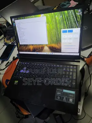 Ordinateur portable Gigabyte AORUS 15 32GB Intel Core i7 SSD 1T