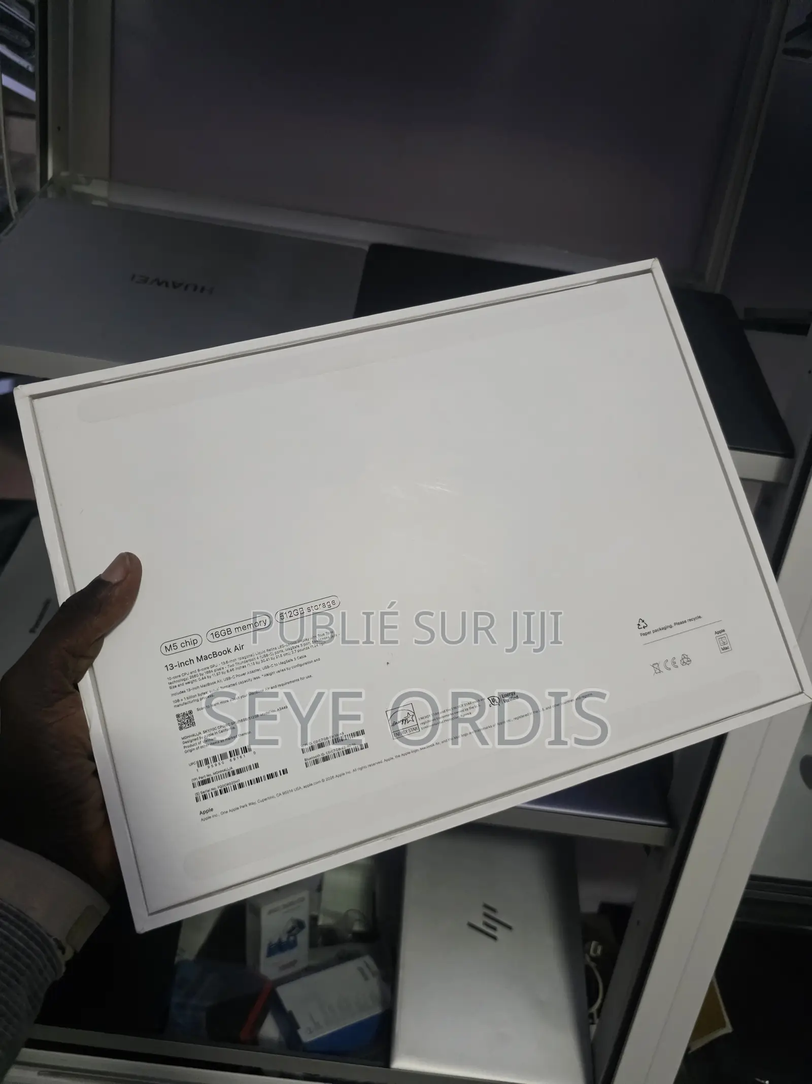Nouveau Apple MacBook Air 2026 M5 16GB Apple M5 SSD 500GB