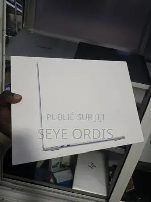 Nouveau Apple MacBook Air 2026 M5 16GB Apple M5 SSD 500GB