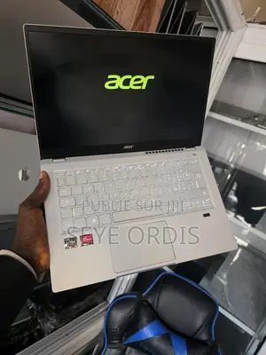 Ordinateur portable Acer Swift 3 8GB AMD Ryzen 5 SSD 500GB