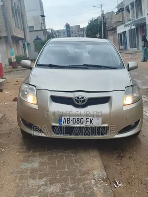 Toyota Auris 2012 Gris