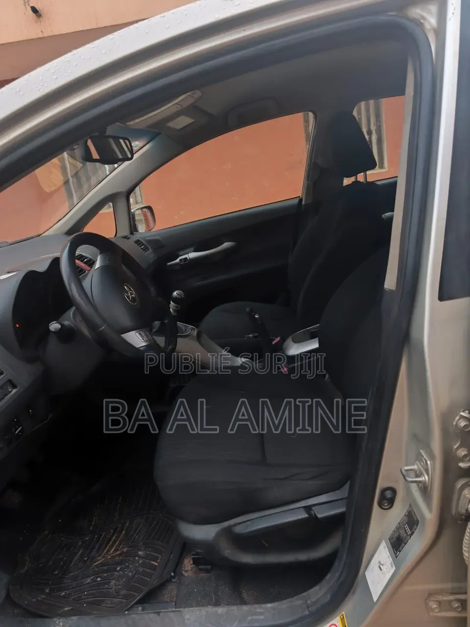Toyota Auris 2012 Gris