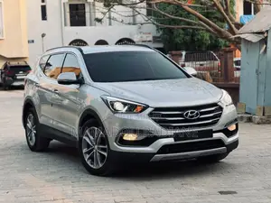 Hyundai Santa Fe 2017 Gris