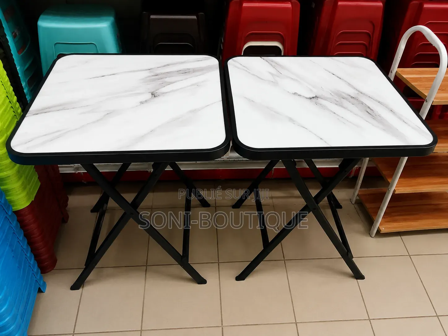 Table À Manger