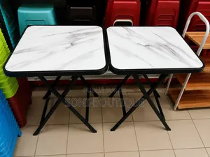 Table À Manger