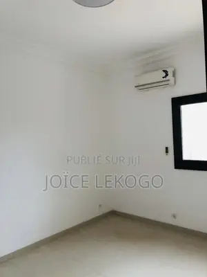 3chbre Appartement dans Mermoz Sacré-Cœur à Louer