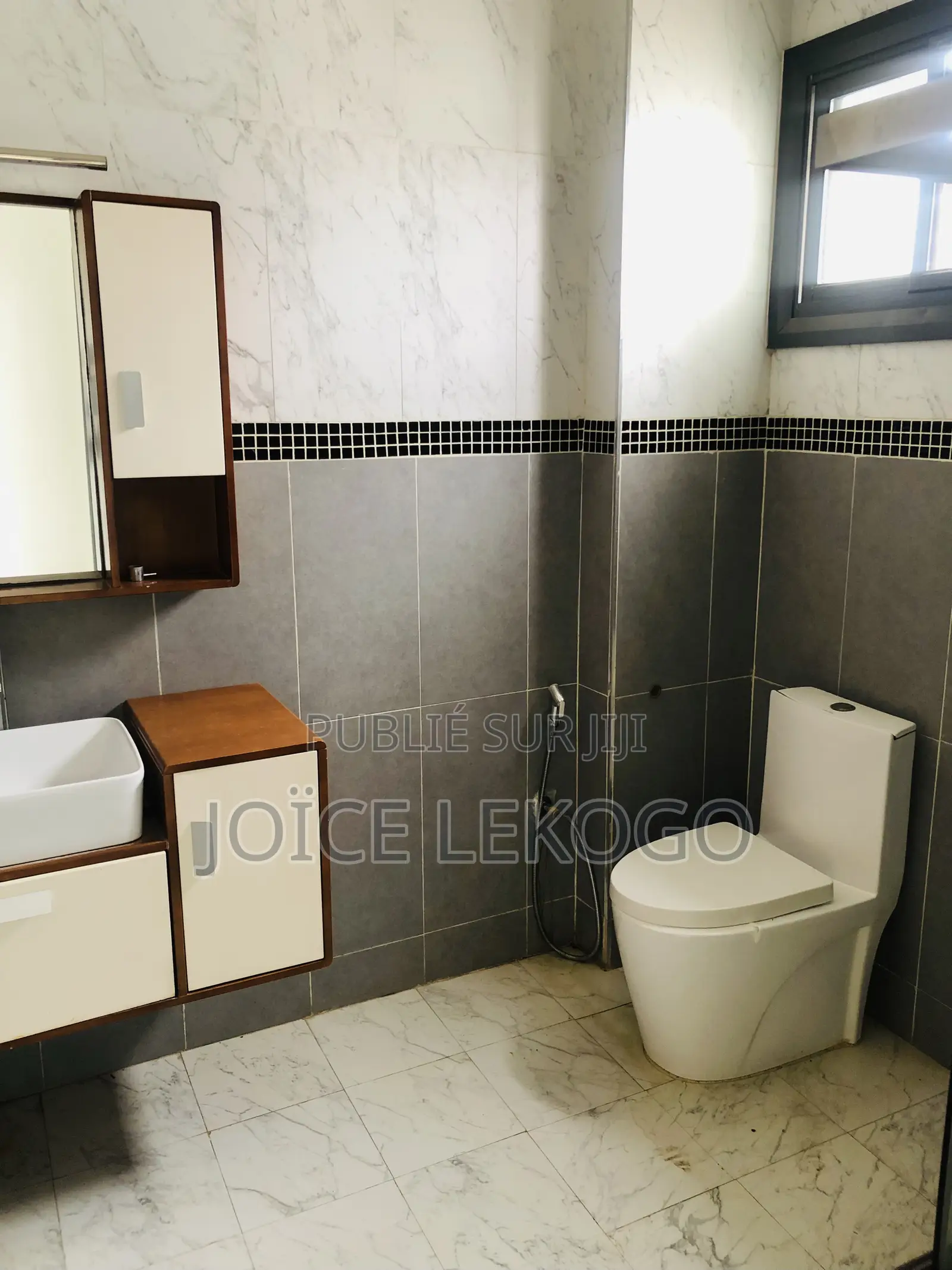 3chbre Appartement dans Mermoz Sacré-Cœur à Louer