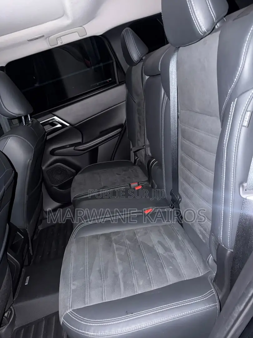 Mitsubishi Outlander 2022 Noir