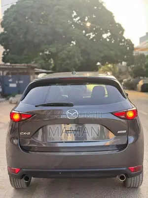 Mazda CX-5 2019 Gris