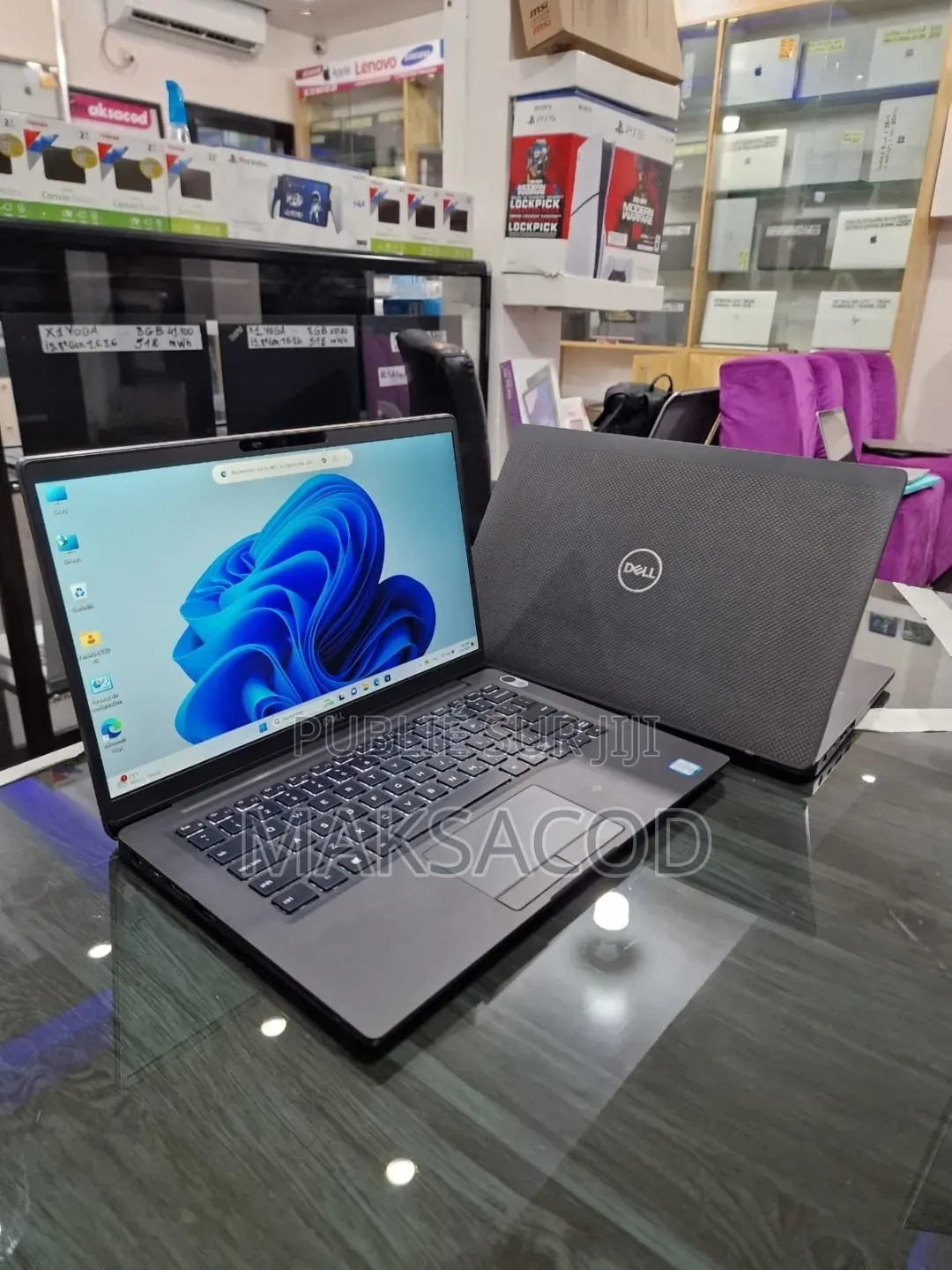 Ordinateur portable Dell Latitude 7400 16GB Intel Core i7 SSD 256GB