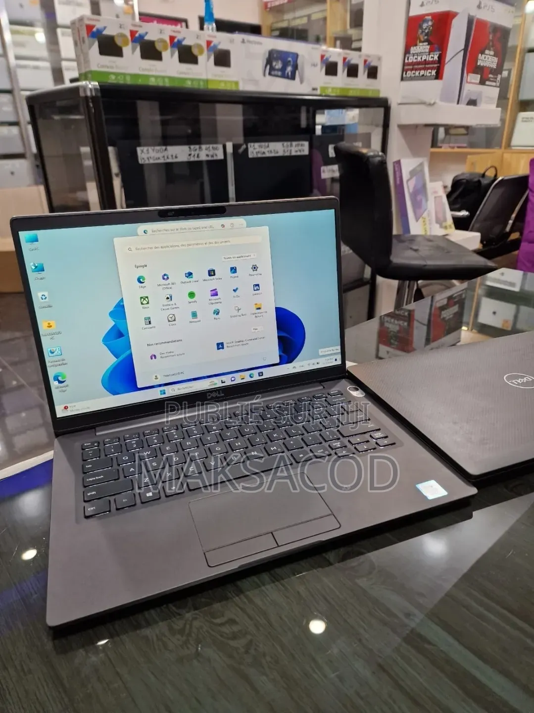 Ordinateur portable Dell Latitude 7400 16GB Intel Core i7 SSD 256GB