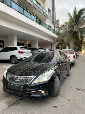 Hyundai Grandeur 2016 Noir