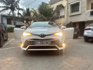 Toyota Avensis 2017 Blanc