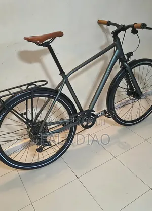 Autre 2022 Gris