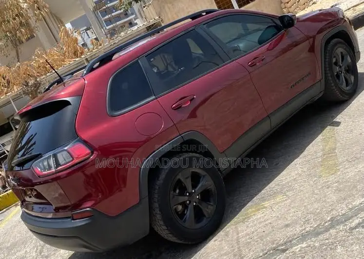 Jeep Cherokee Latitude 4x4 2019 Rouge