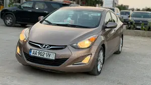 Hyundai Elantra 2016 Marron