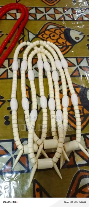 Collier Nigérians