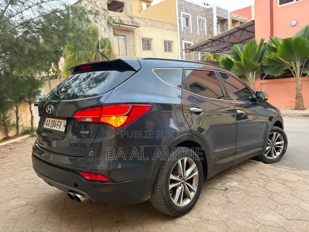 Hyundai Santa Fe 2016 Noir