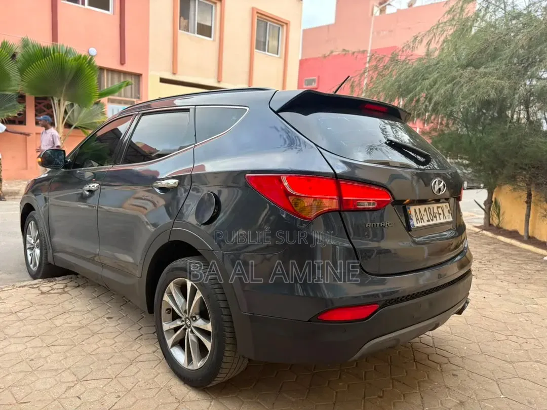 Hyundai Santa Fe 2016 Noir