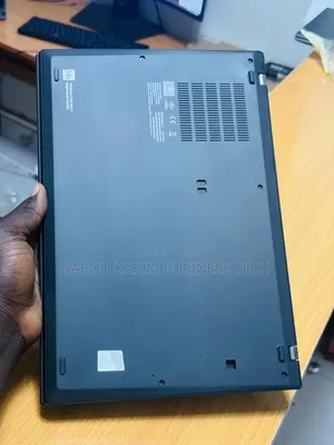 Nouveau Lenovo ThinkPad T14s Gen 1 16GB Intel Core i7 SSD 256GB