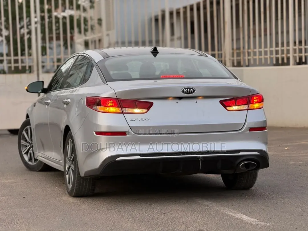 Kia Optima 2019 Gris