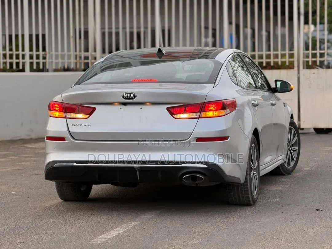 Kia Optima 2019 Gris