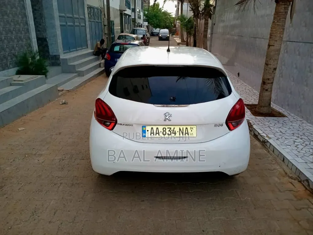 Peugeot 208 2018 Blanc