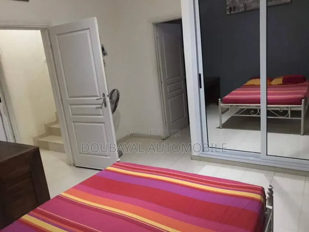 Meublé 7chbre Villa dans Saly, Thiès Sud à Vendre