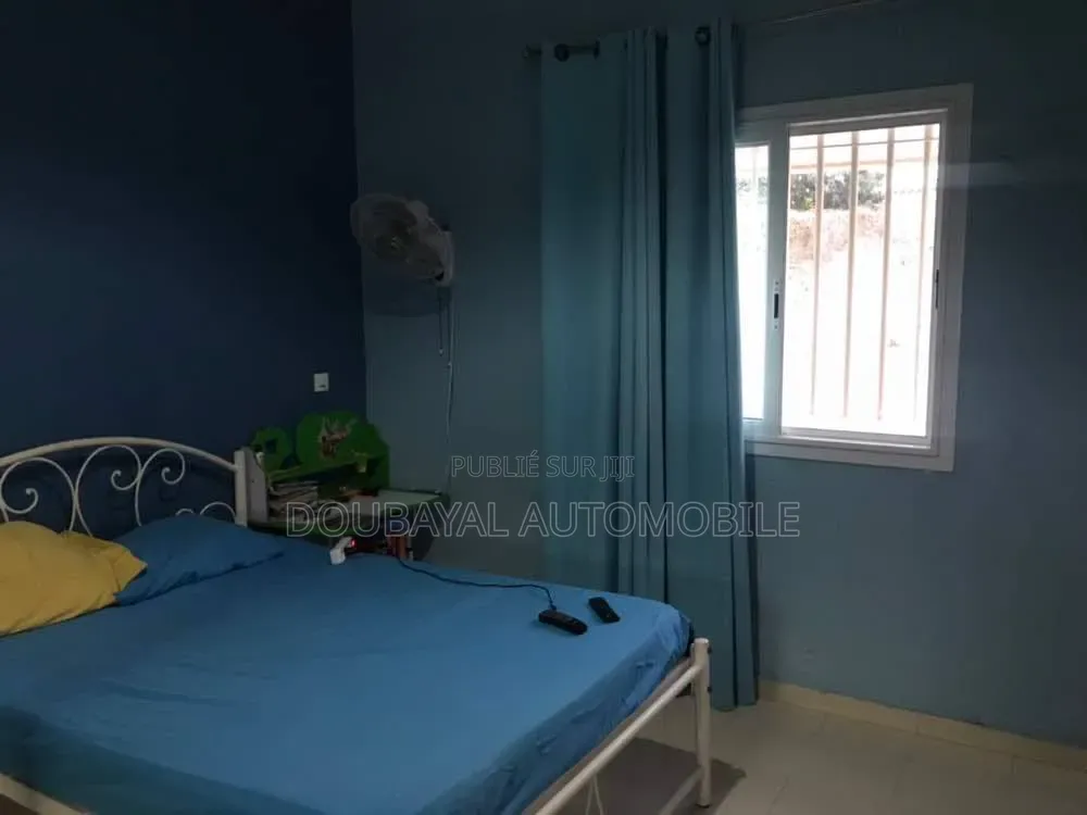 Meublé 7chbre Villa dans Saly, Thiès Sud à Vendre