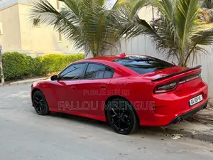 Dodge Chargeur 2019 Rouge