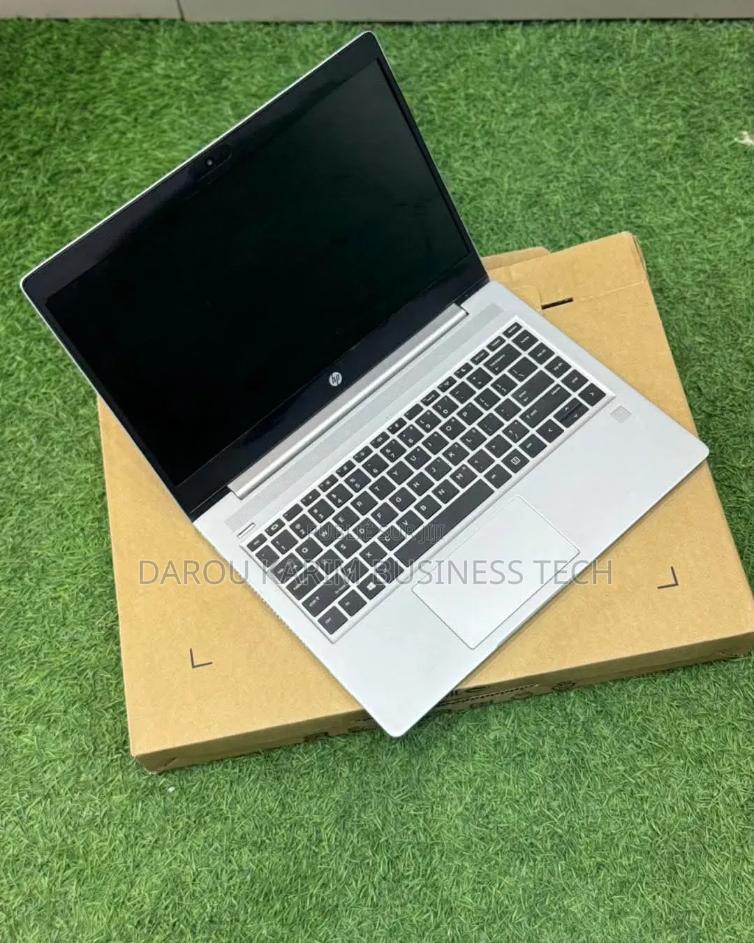 Nouveau Ordinateur portable HP ProBook 440 8GB AMD Ryzen 3 SSD 256GB