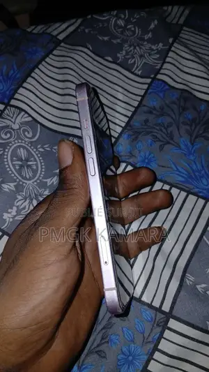 Apple iPhone 15 128 GB Rose
