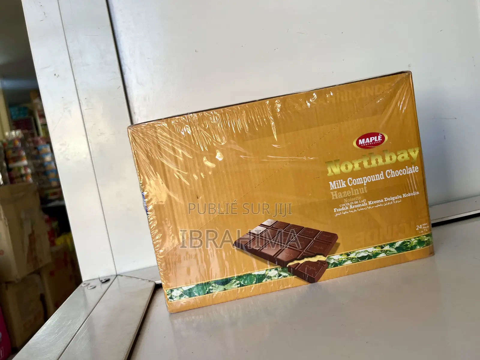 NORTHBAY Milk Compound Chocolate Hazelnut Noisette