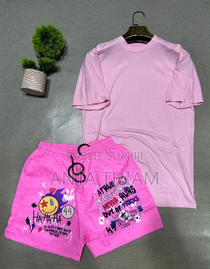 Ensemble T-Shirt Et Short Suprême