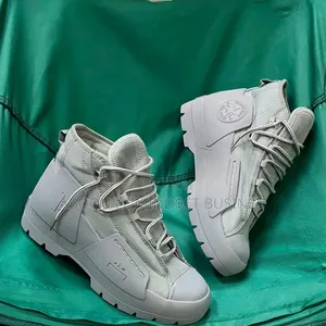 Shoes Converse Gris- Noir- Vert Disponible