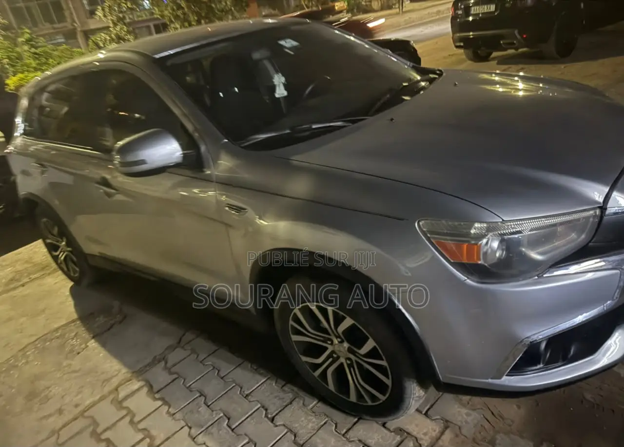 Mitsubishi Outlander SEL FWD 2017 Gris