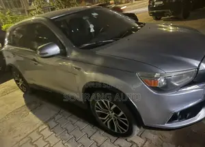 Mitsubishi Outlander SEL FWD 2017 Gris