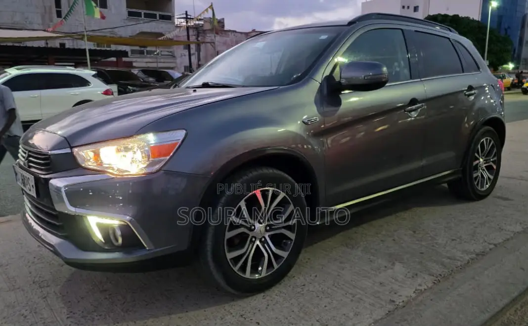 Mitsubishi ASX 2017 Gris