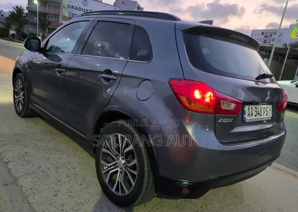 Mitsubishi ASX 2017 Gris