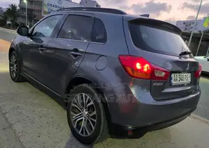 Mitsubishi ASX 2017 Gris