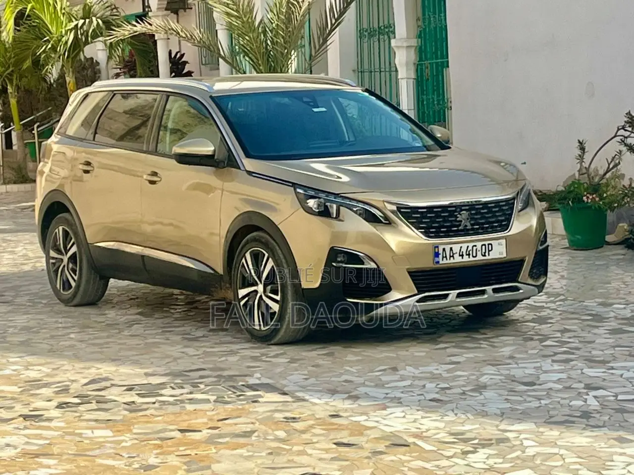 Peugeot 5008 2018 Doré