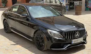 Mercedes-Benz C220 Base 2015 Noir