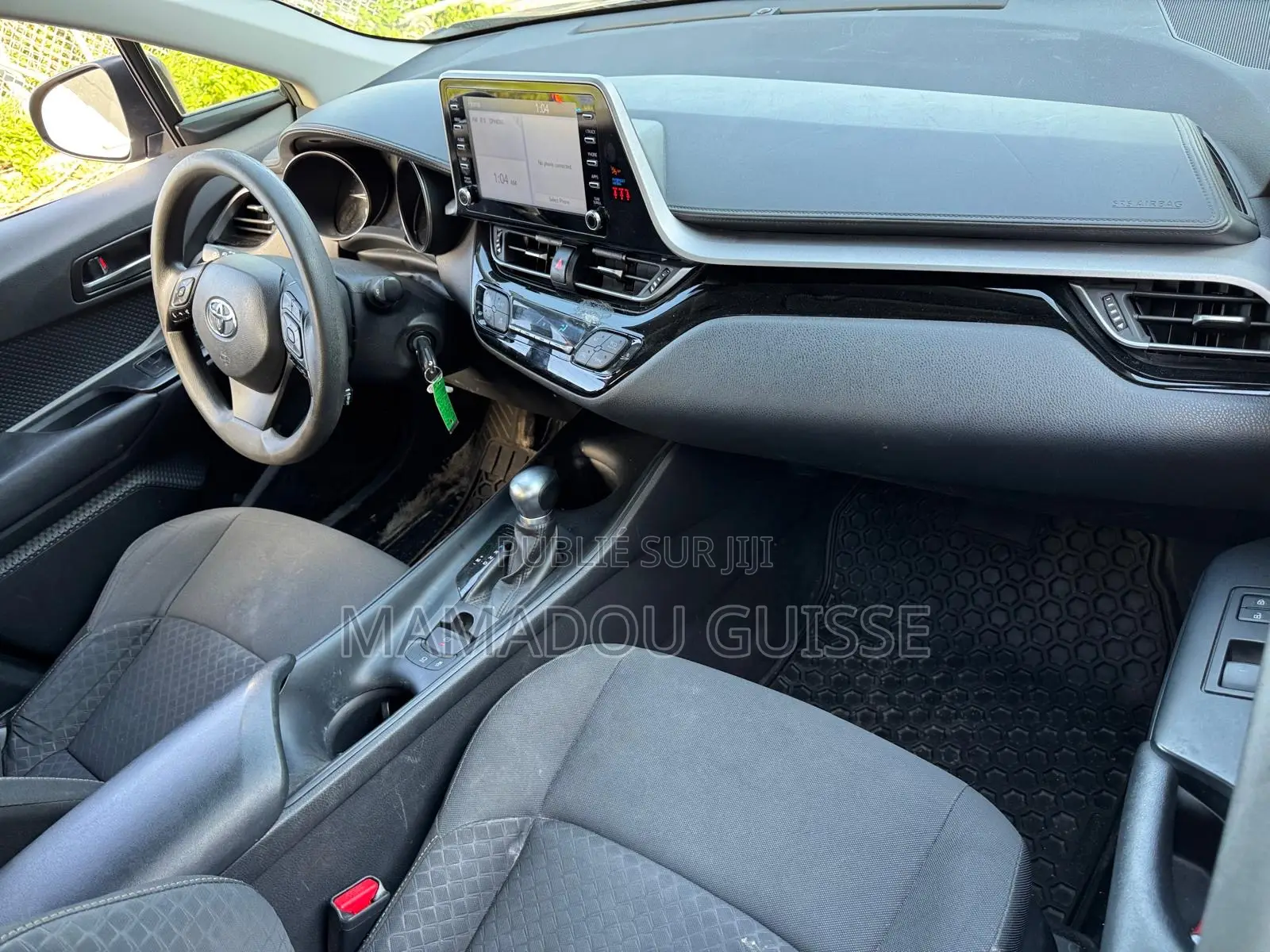 Toyota C-HR XLE 2021 Gris