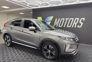 Mitsubishi Eclipse Cross 2019 Gris