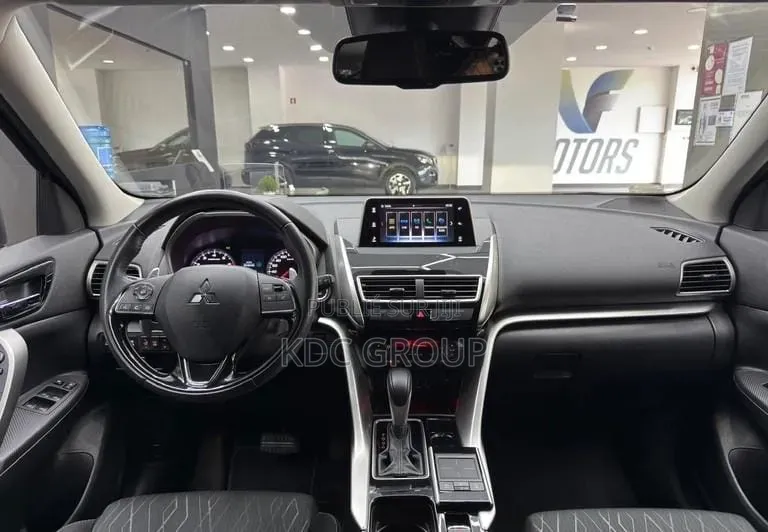 Mitsubishi Eclipse Cross 2019 Gris
