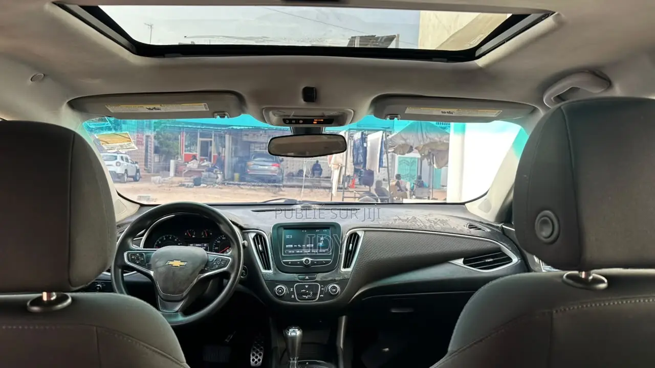 Chevrolet Malibu 2016 Gris